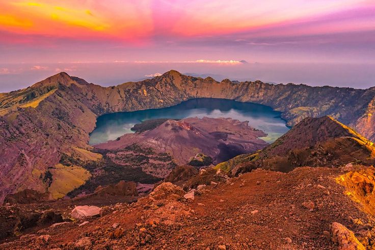 4D3N EXPLORE LOMBOK ISLAND