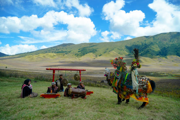 2D1N BROMO + BUDAYA TENGGER